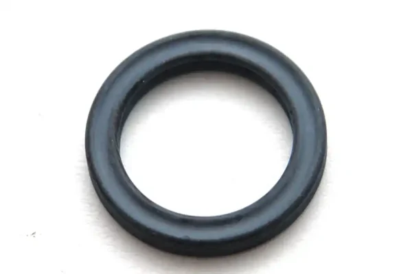 SK0016993-CZ20260306-083332-0-1772757212-size5-17423913764247-175 Zetor 16.297.904 Těsnící kroužek FRT Expresní Doručení