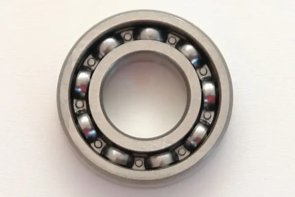 SK0017294-CZ20260306-083332-0-1772757212-size5-PROD015069 Značkový Ložisko kuličkové 7303 AA