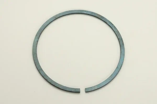 SK0017529-CZ20260306-083332-0-1772757212-size5-PROD014202 Zetor 97-0786 Kroužek 110x2,36 Značkový
