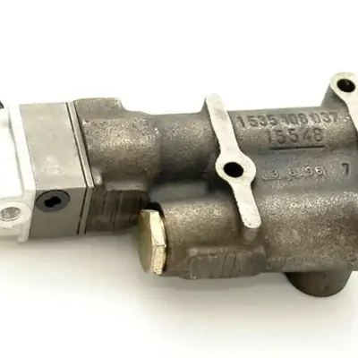 SK0018331-CZ20260306-083332-0-1772757212-size5-PROD023791 Zetor 78.238.901 Ventil brzdový BOSCH Výprodej