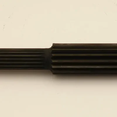 SK0018646-CZ20260306-083332-0-1772757212-size5-PROD023318 Zetor 78.161.010 Hřídel diferenciálu pravý Kup Teď