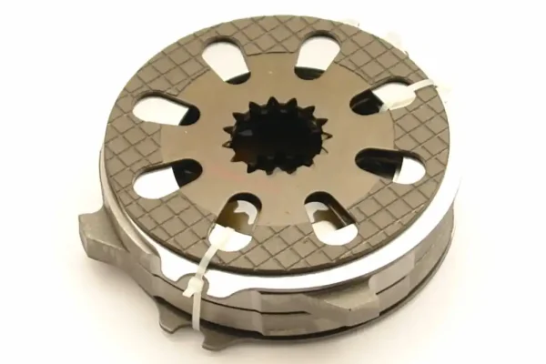 SK0018718-CZ20260306-083332-0-1772757212-size5-17448669062708-175 Zetor 63.227.901 Brzda disková 8,75"x6" KNOTT (JRL) Poslední Šance