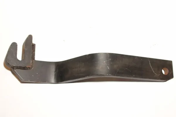 SK0018928-CZ20260306-083332-0-1772757212-size5-PROD023270 Zetor 53.448.100 Táhlo pravé Levný