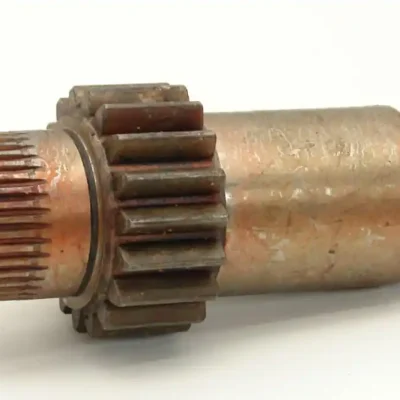 Zetor 60.122.010 Hřídel redukce úplný /18 zubů/ Sezónní Sleva