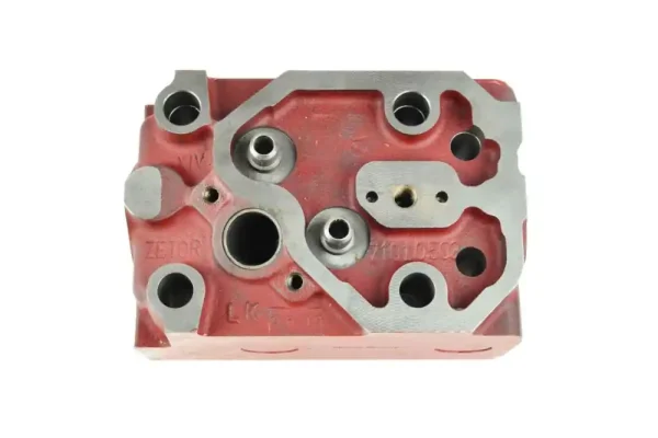 71010501 Hlava válce (URI) Autentický