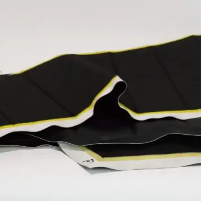 Značkový Čalounění blatníku P černé