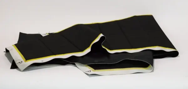 Značkový Čalounění blatníku P černé