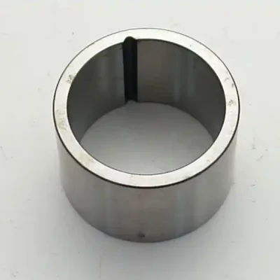 SK0021328-CZ20260306-083332-0-1772757212-size5-PROD004180 Zetor 10.121.024 / 105.121.124 Pouzdro Exkluzivní