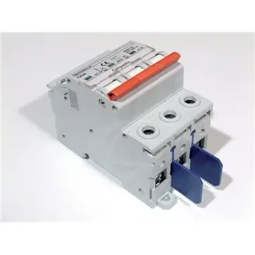 Výprodej Vypínač 3P 32A PEP-10V63