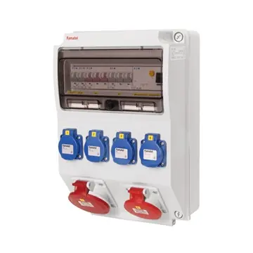 Zásuvková skříň 4x230V,1x400V/16A,1x400V/32A, jističe,chránič,IP44 Omezená Nabídka