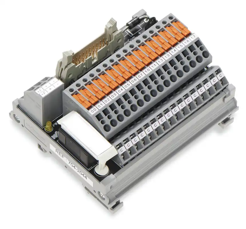 Zlevněný 704-2044 16 channels with integrated sta