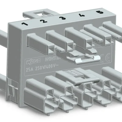 SK0229330-CZ20260306-083626-0-1772757395-pim-1582901_1 770-1746 1 x plug / 3 x socket 4-pole Výhodná Nabídka