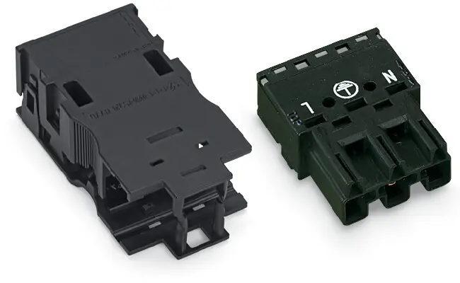 SK0229352-CZ20260306-083626-0-1772757395-pim-1582925_1 770-213/035-000 with strain relief housi Cenový Hit